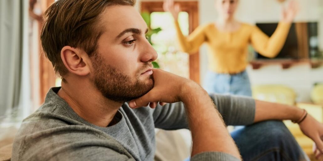 Signs-Youre-in-a-Trauma-Bonding-Relationship.jpg